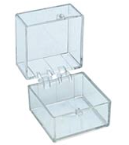 Box Dimension 3.2 x 3.2 x 3.2 cm - Clear box